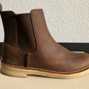 NEVER WORN Clark's Boots